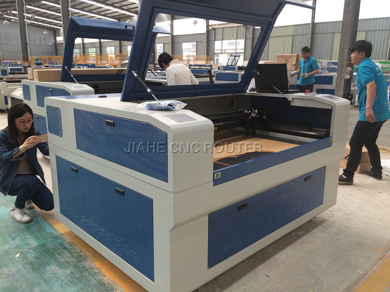 CO2 Laser Engraving Machine